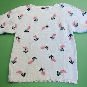 Vintage Short Sleeve Sweater Women's Medium Pink Floral Textured Cottagecore